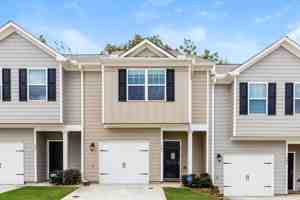 featured image of 306 Highwood Ln