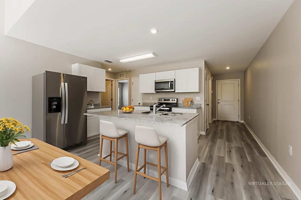 9072 Aegean Cir - Photo 5 of 21