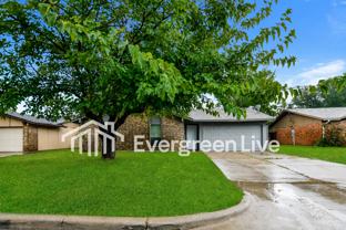 803 Catherine Ln - Photo 1 of 1