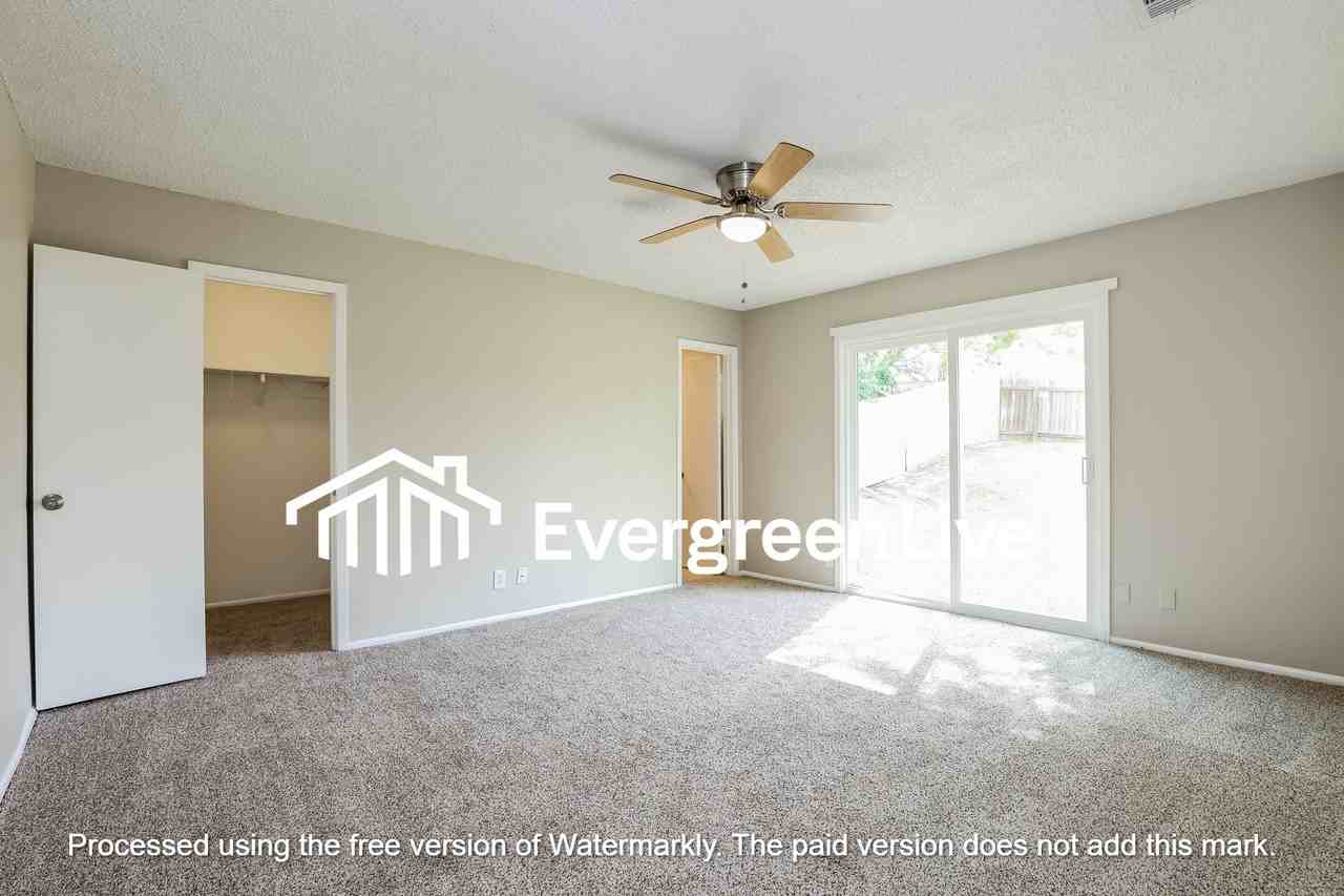 6326 Ridge Tree Dr - Photo 4 of 10
