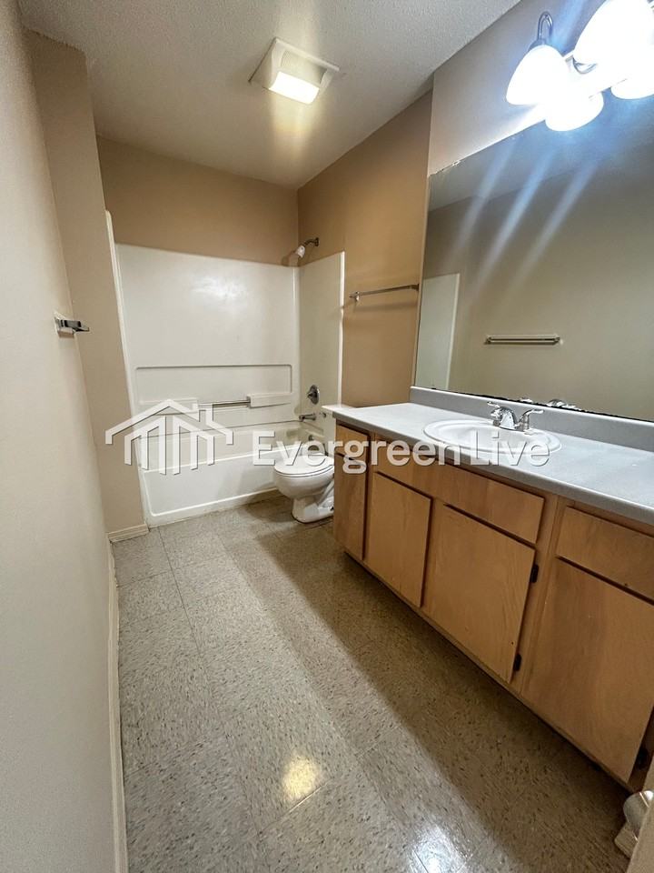 55 Callan Ct - Photo 6 of 20