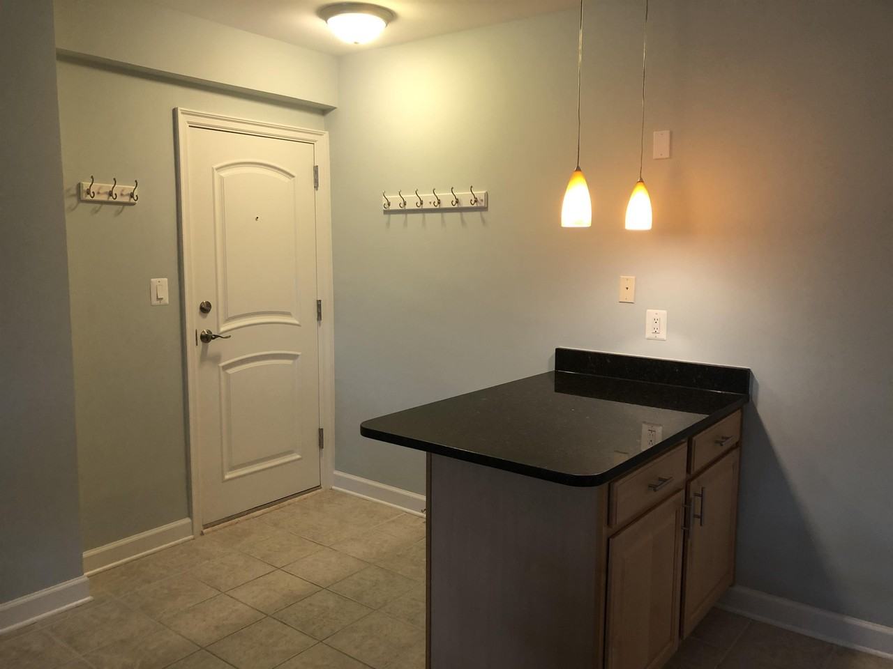5041 1st St Nw #9 - Photo 4 of 10
