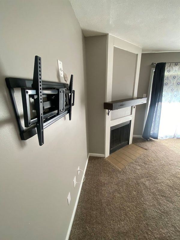 1772 6th Crompton Sq ##B - Photo 5 of 17