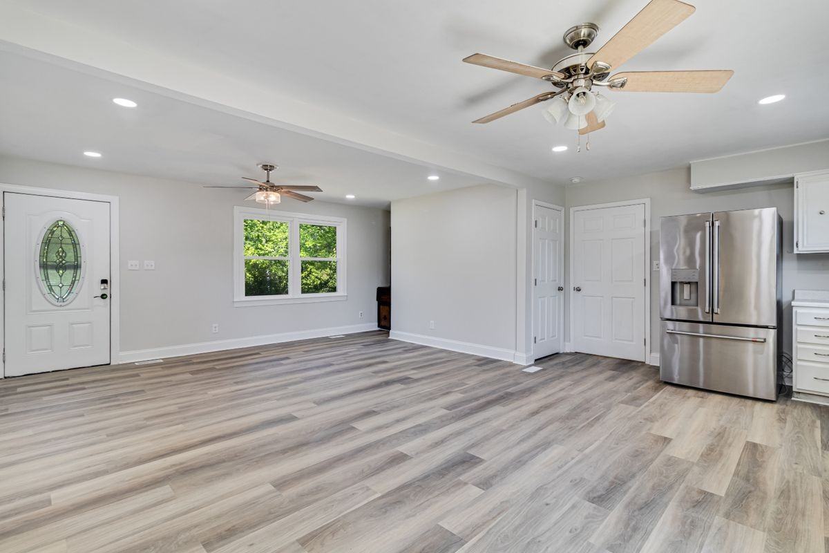 27419 Birch Manor Cir - Photo 6 of 37