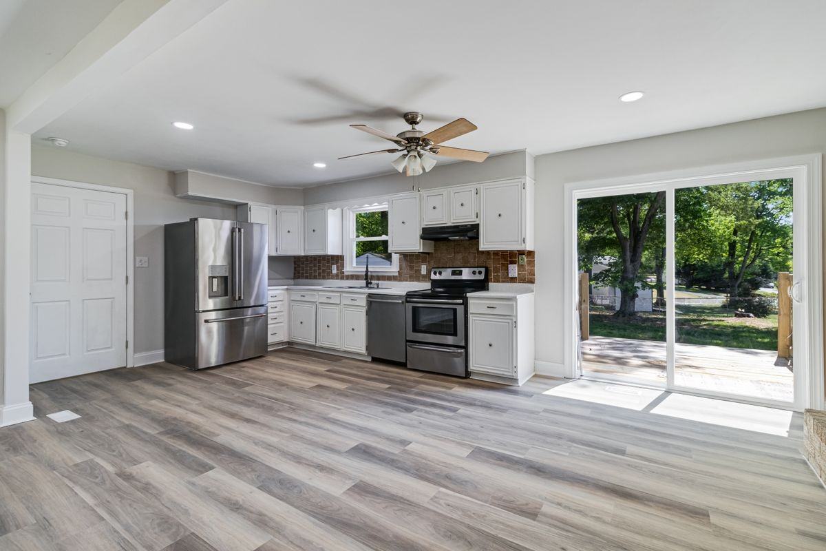 27419 Birch Manor Cir - Photo 7 of 37