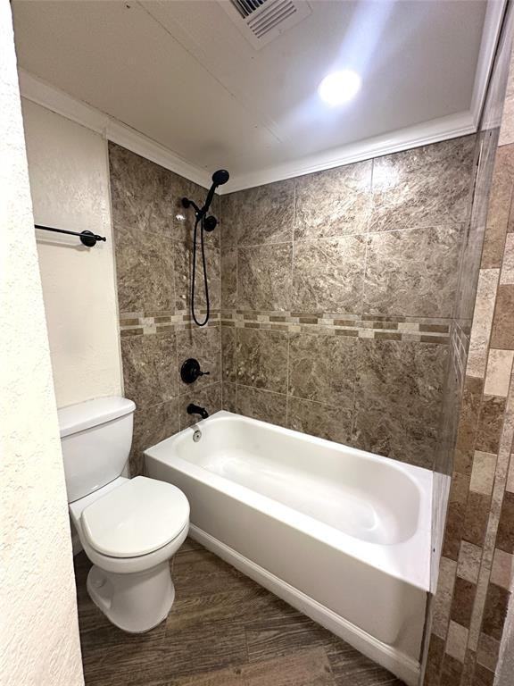 1600 Pecan Chase Cir #6 - Photo 7 of 14