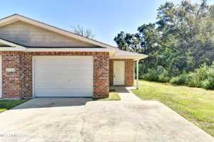 featured image of 2706 6th Ave