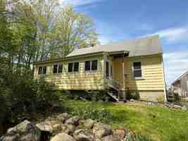 featured image of 71 Winslow Hill Rd