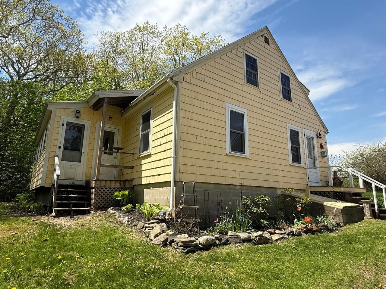 71 Winslow Hill Rd - Photo 2 of 29