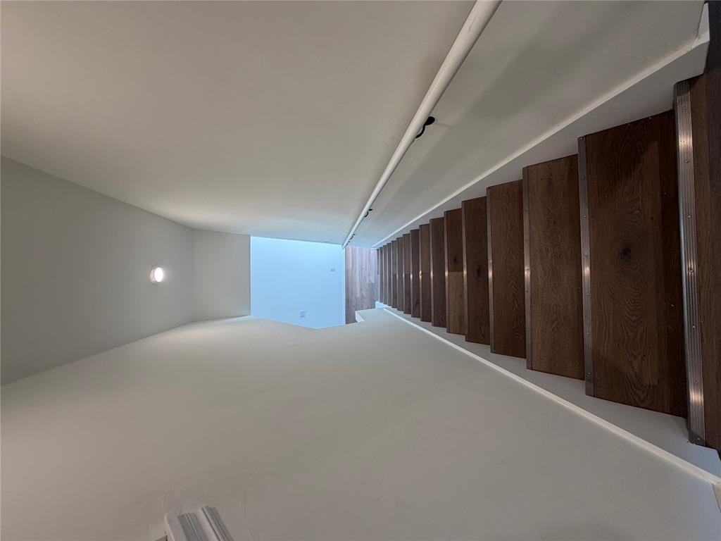 Arman Dr - Photo 6 of 31