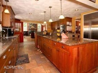 46 Orchard St - Photo 3 of 17