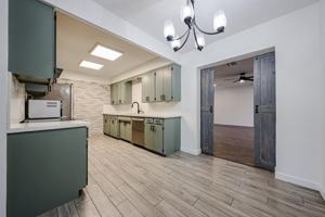 featured image of 2816 N 33rd Pl