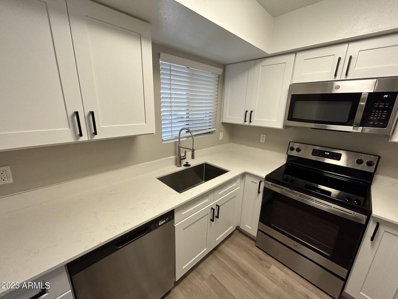 8550 E Mcdowell Rd #2 - Photo 5 of 11