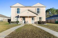 13070 Tracewood Dr - Photo 1 of 1