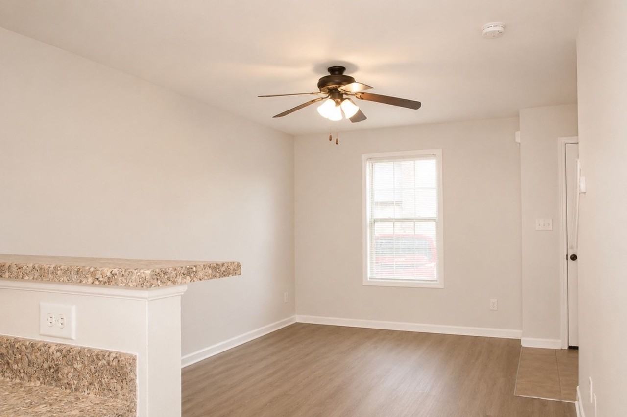 Sonoma Ridge Luxury Apartments - Photo 5 of 29