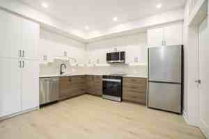 featured image of 373 Iberville St
