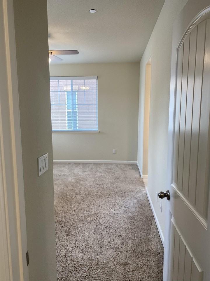 3925 Lookout Dr - Photo 3 of 50