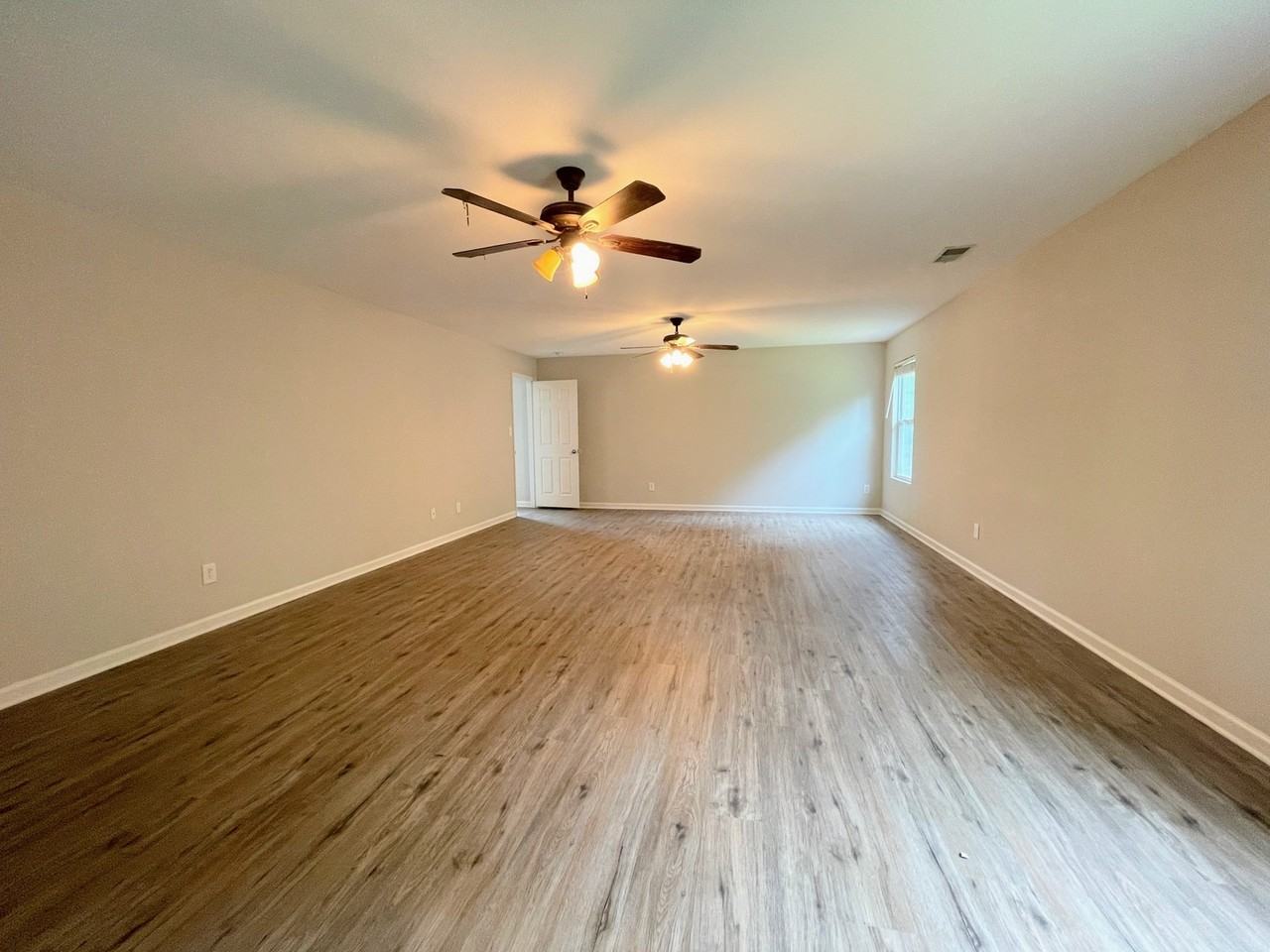 30003 Westfield Drive - Photo 2 of 33