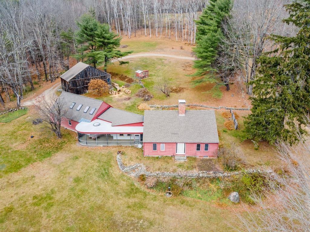195 Pinnacle Ridge Road - Photo 4 of 32
