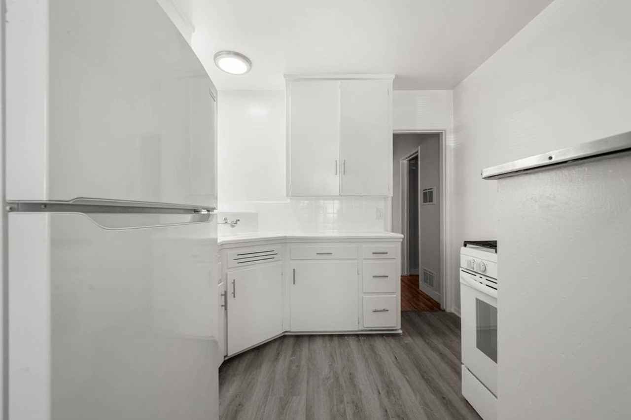 4114 Palmwood Dr #3 - Photo 7 of 18