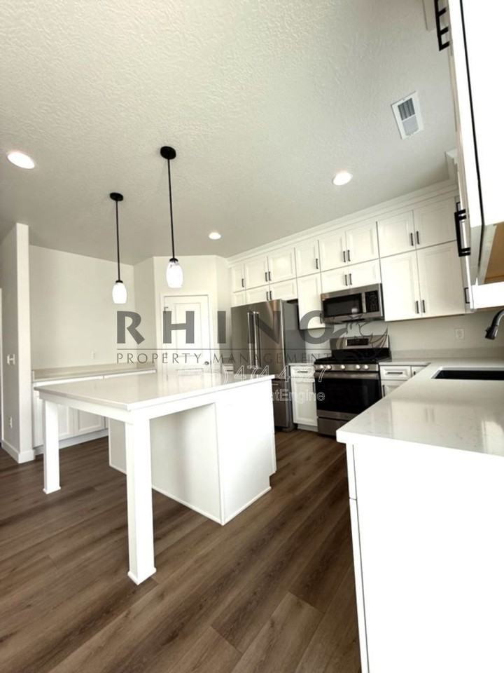 3243 W 3875 S #315 - Photo 3 of 18