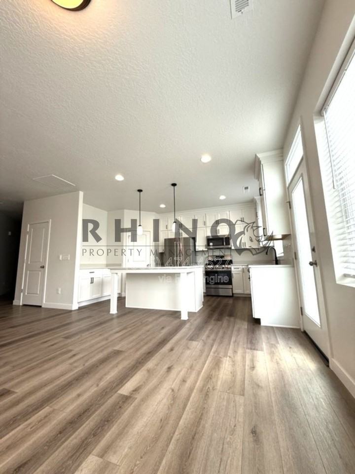 3243 W 3875 S #315 - Photo 6 of 18