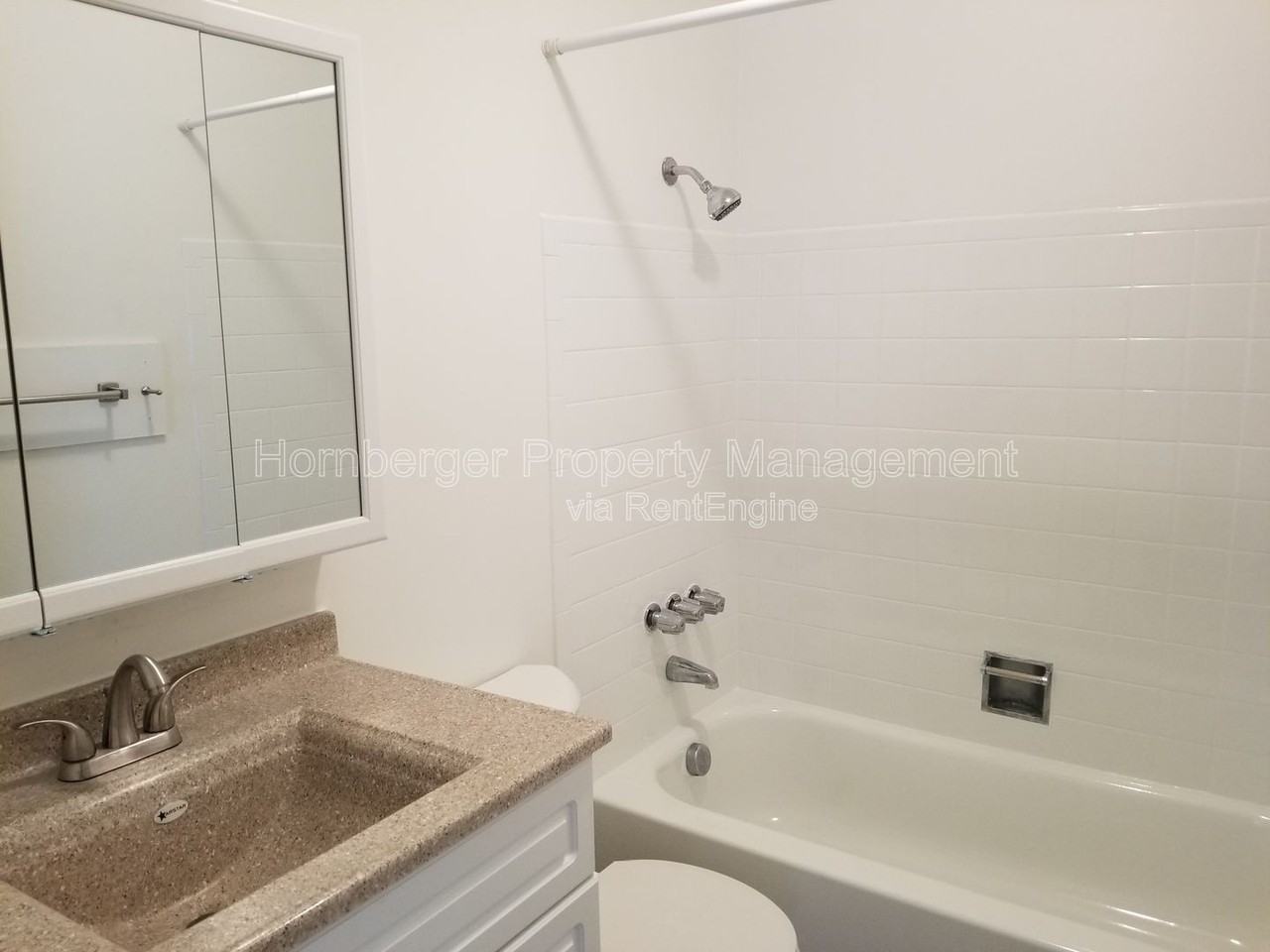 2307 W Cleveland Ave #2 - Photo 3 of 8