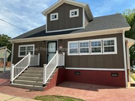 featured image of 1226 Hoover Ave