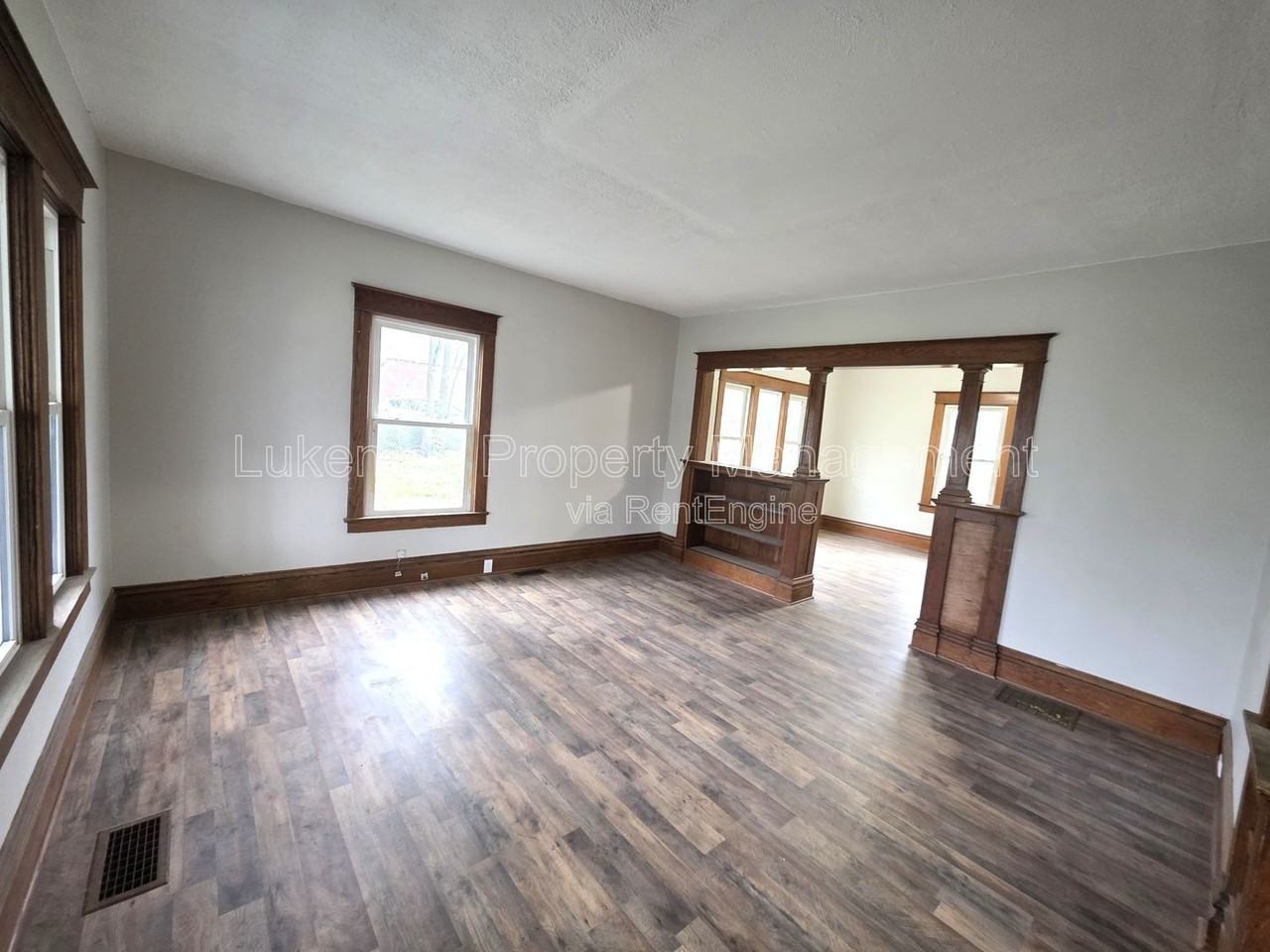 39 Byron St - Photo 3 of 8