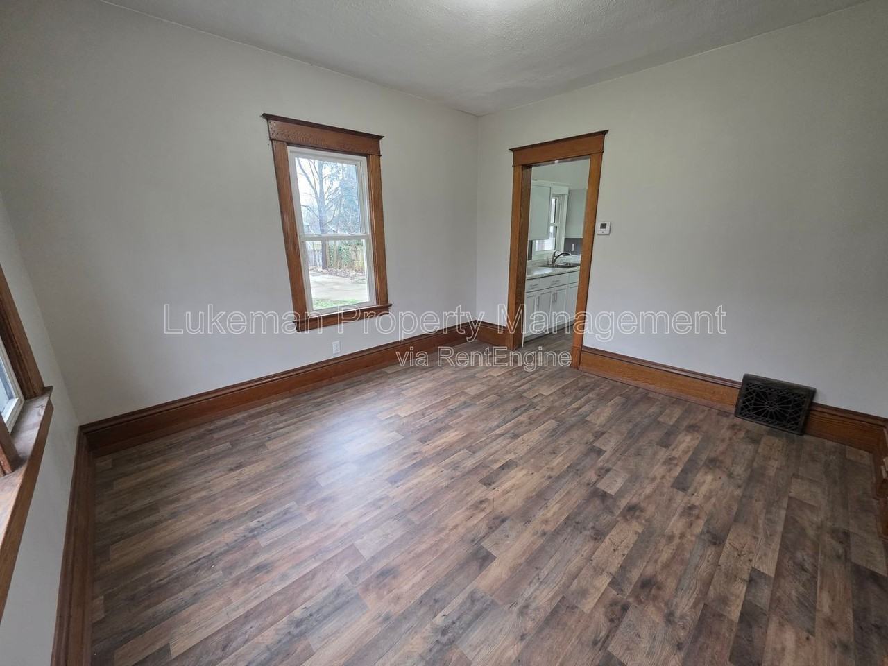 39 Byron St - Photo 5 of 8