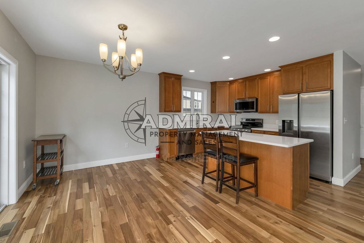 21 Village Dr - Photo 6 of 32