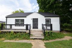 207 Napier St #1 - Photo 1 of 1