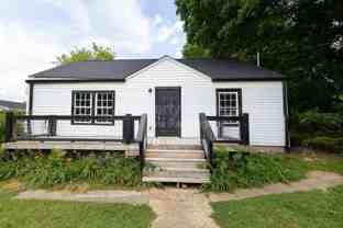 207 Napier St #1 - Photo 1 of 1