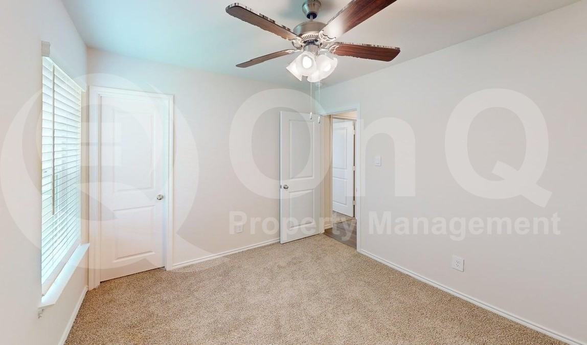 504 Saddle Blanket Dr - Photo 6 of 14