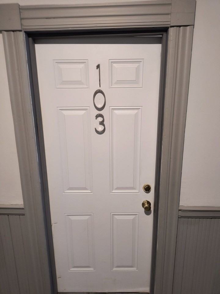 11 Beacon St #103 - Photo 7 of 9