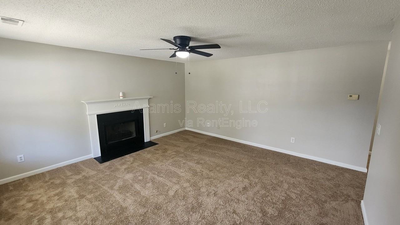 7336 Bramble Oak Dr - Photo 5 of 17