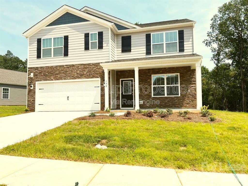 132 Scotsway Ct - Photo 5 of 35