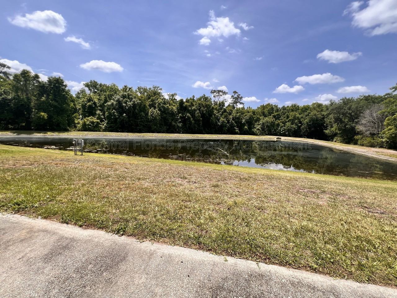 14126 Econ Woods Ln - Photo 7 of 14