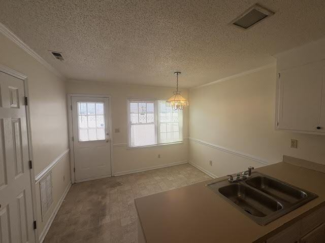 352 Haven Dr - Photo 4 of 14