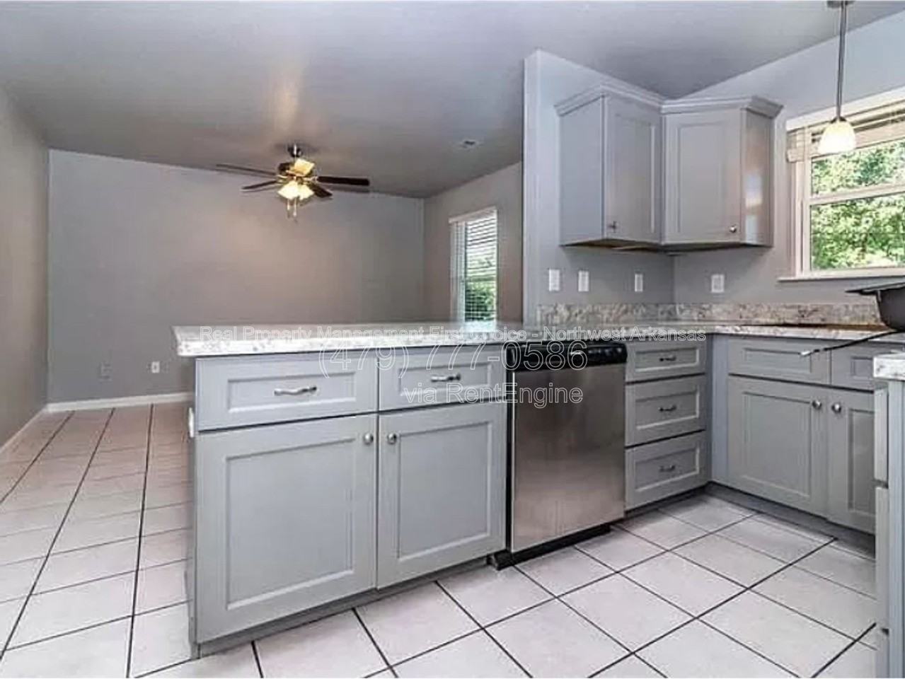 581 W Moan Pl - Photo 3 of 16