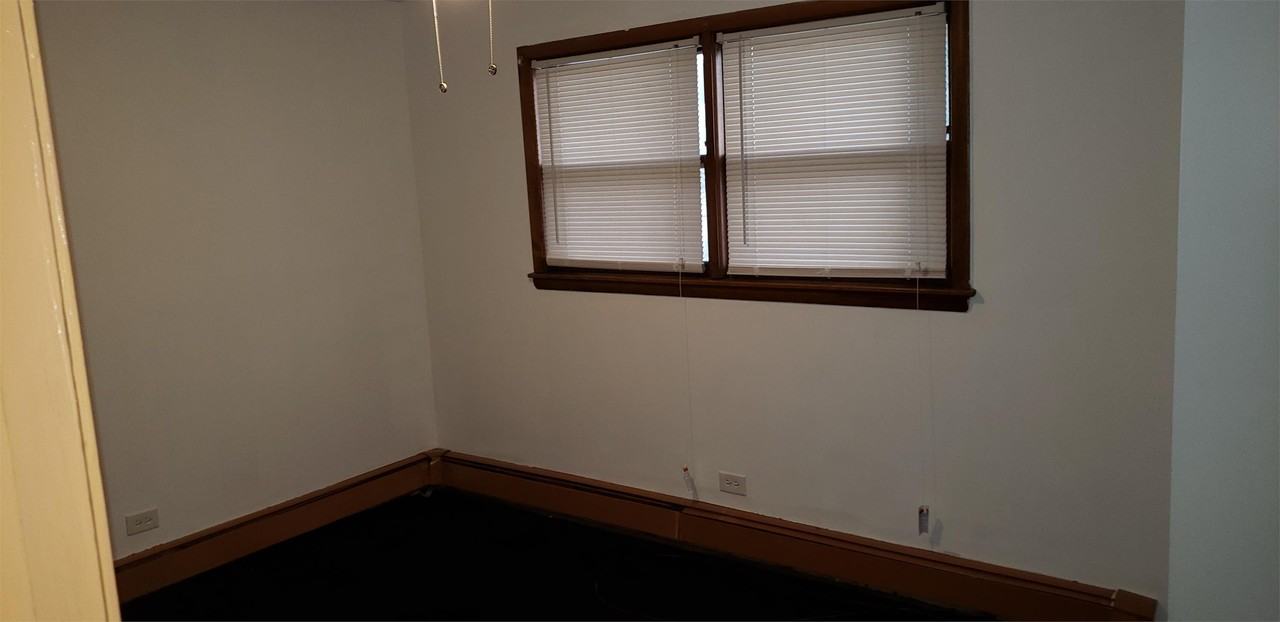 724 W 138th St #3 - Photo 4 of 10