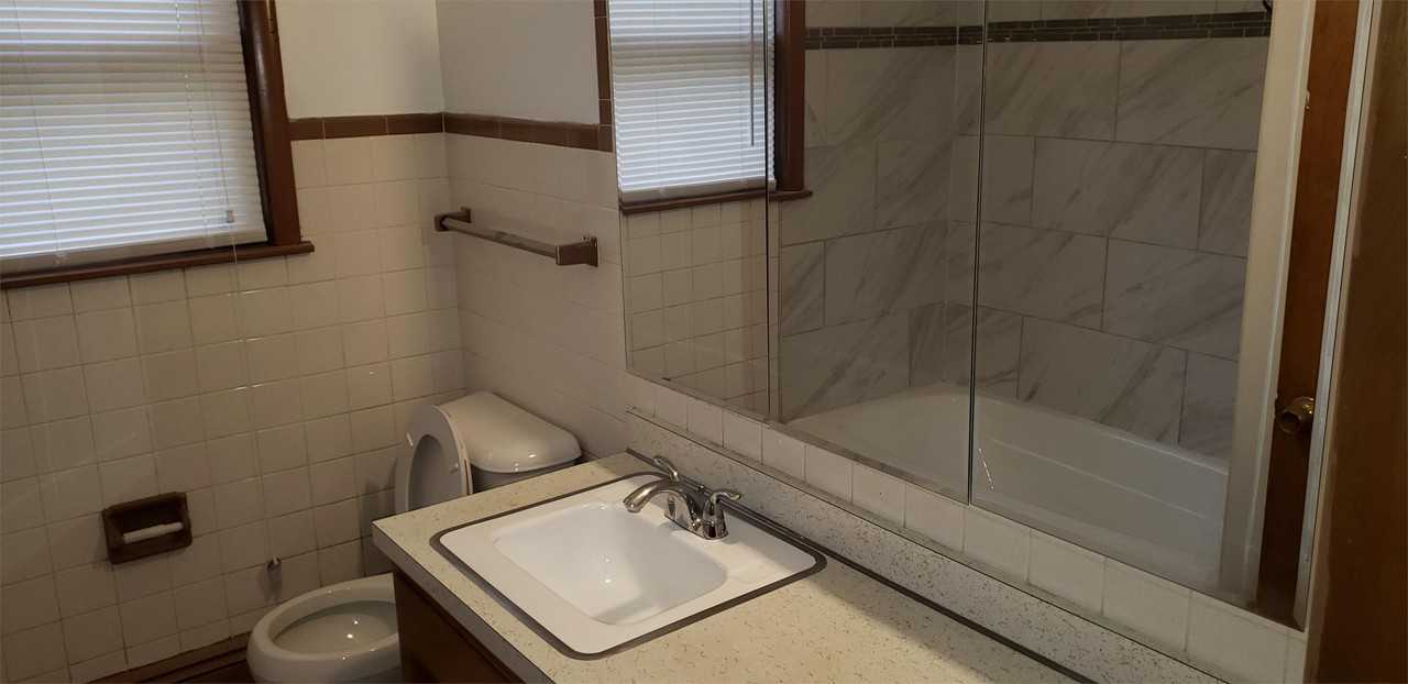 724 W 138th St #3 - Photo 3 of 10