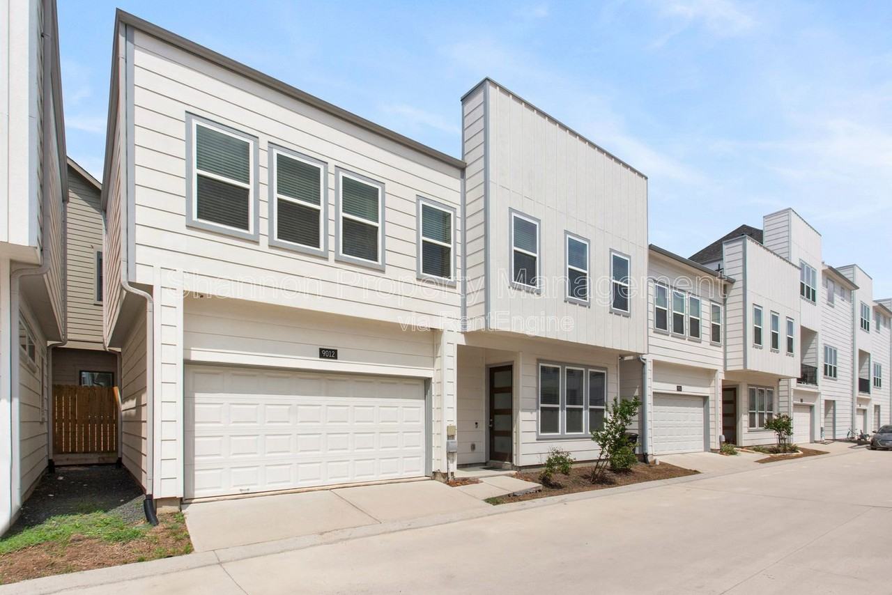 9012 Lonestar Creekbend Ln - Photo 3 of 33