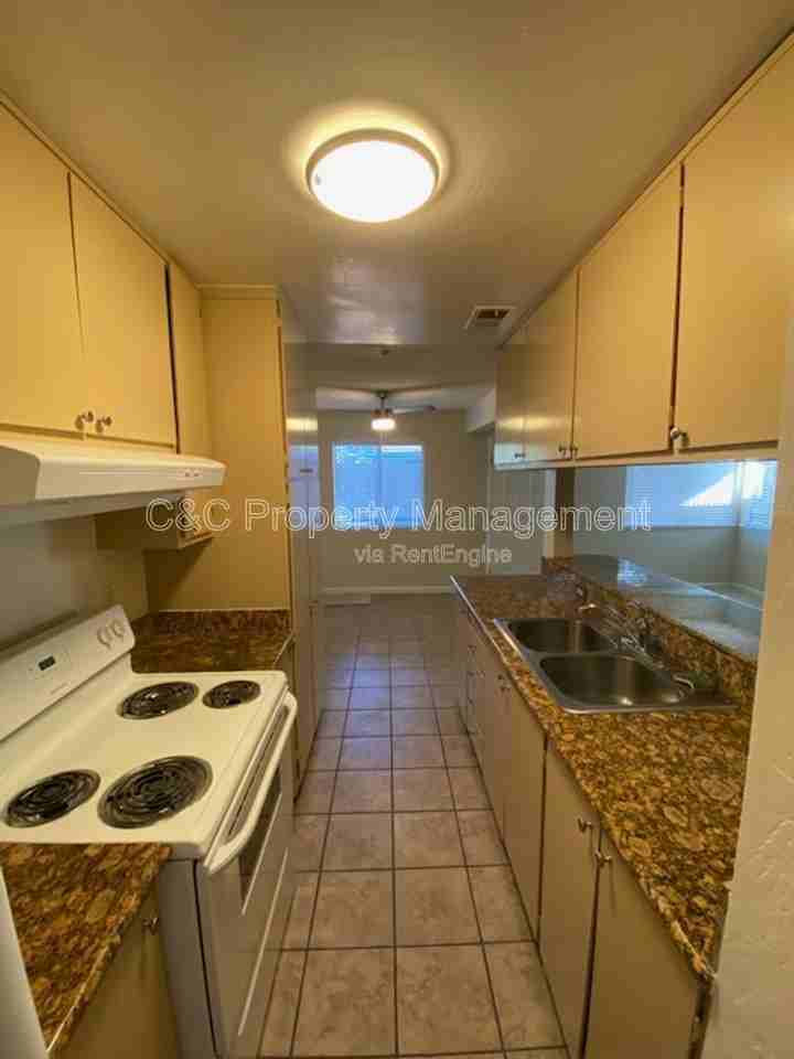 1864 Roca Ct - Photo 4 of 5