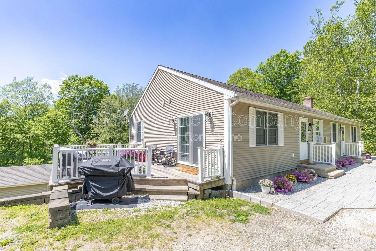 94 Quiet Woods Rd #A2 - Photo 4 of 21
