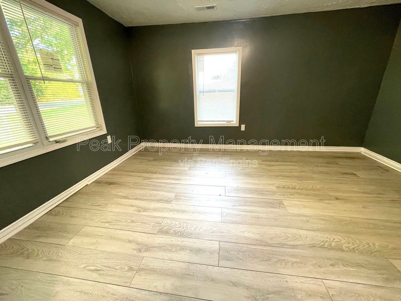 509 Stokes St - Photo 5 of 7
