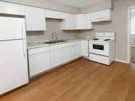 featured image of 1605 Bacon Ave #12
