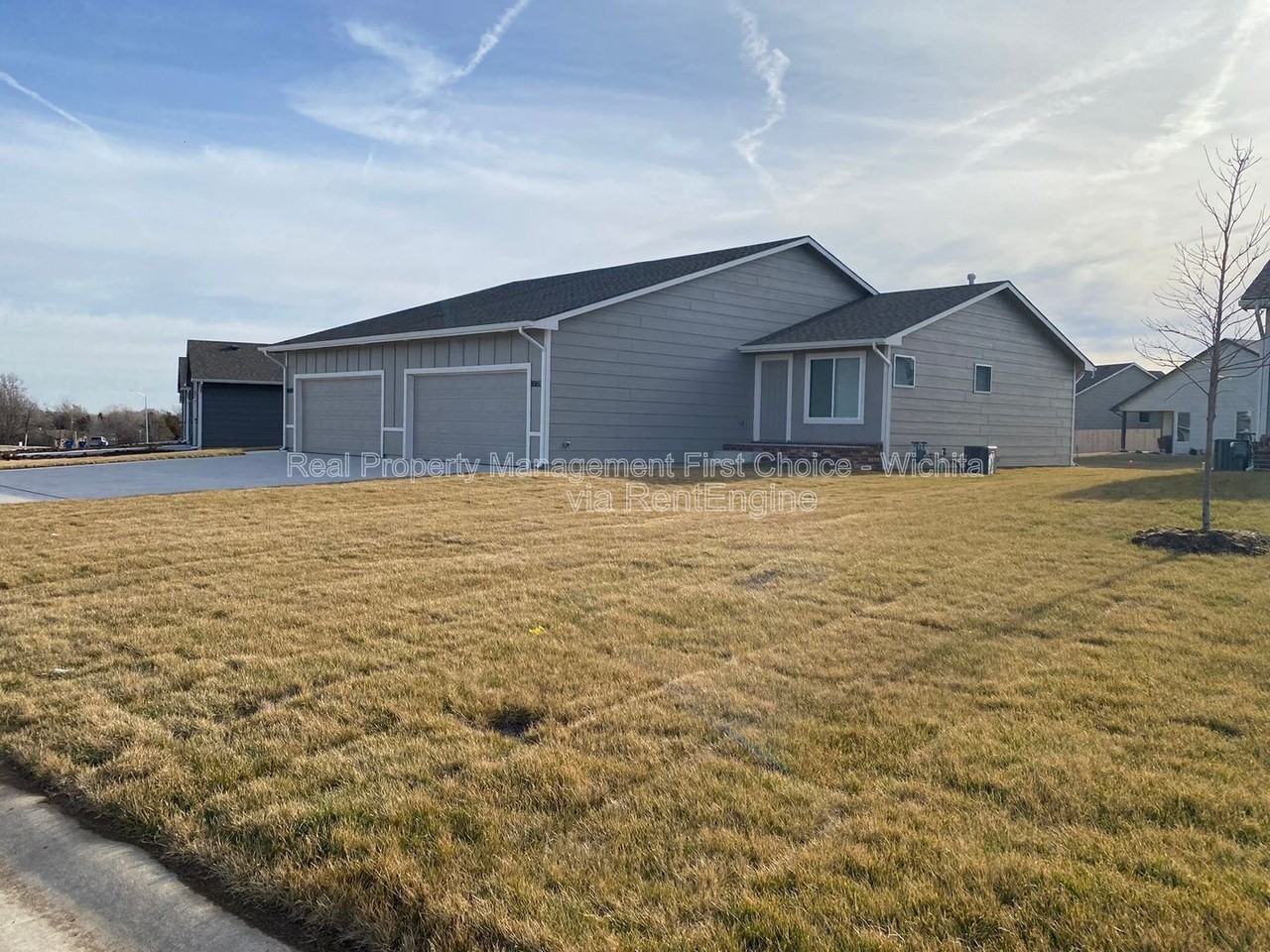 10607 E Kinkaid Ave - Photo 2 of 40
