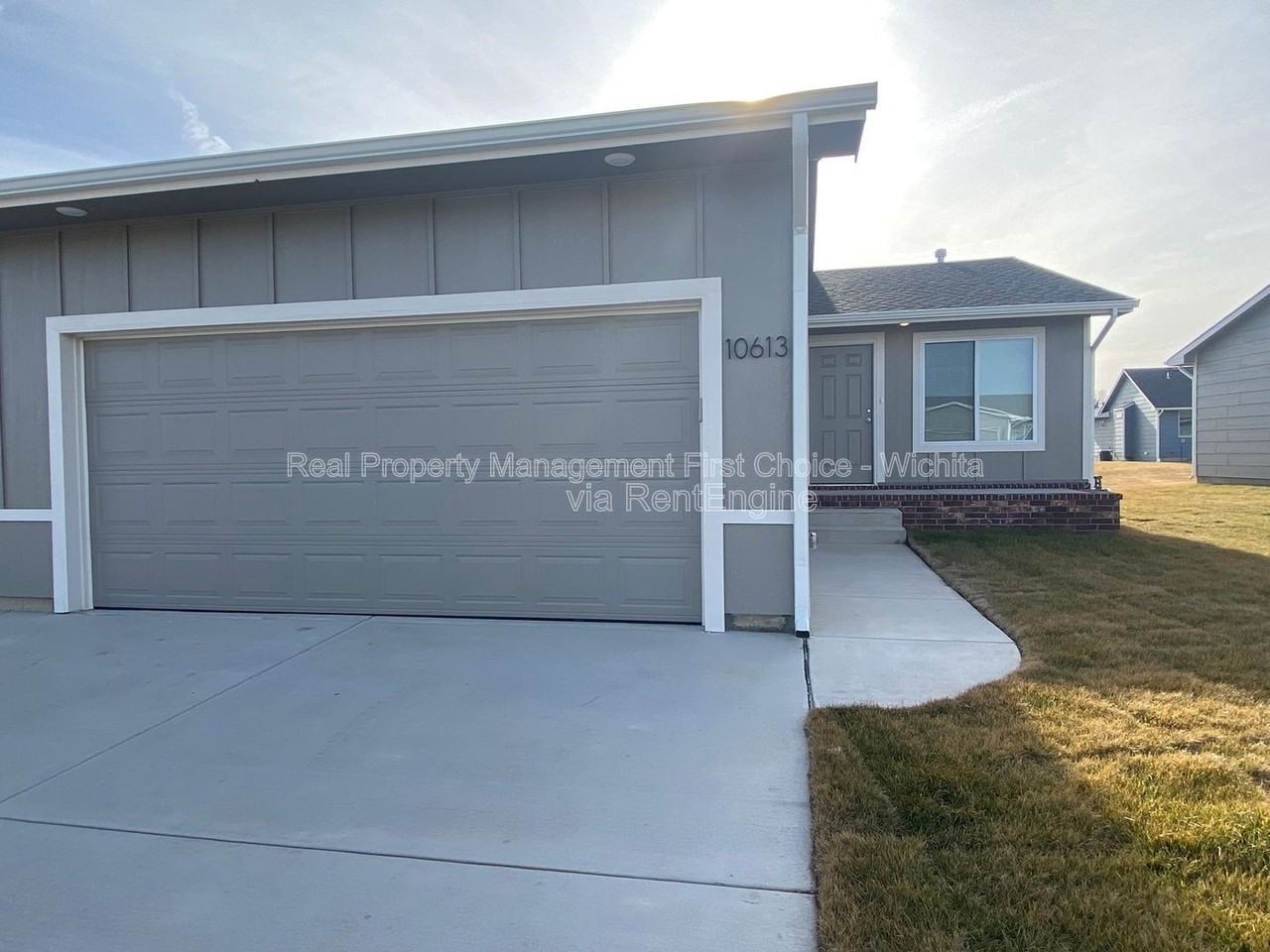 10607 E Kinkaid Ave - Photo 3 of 40