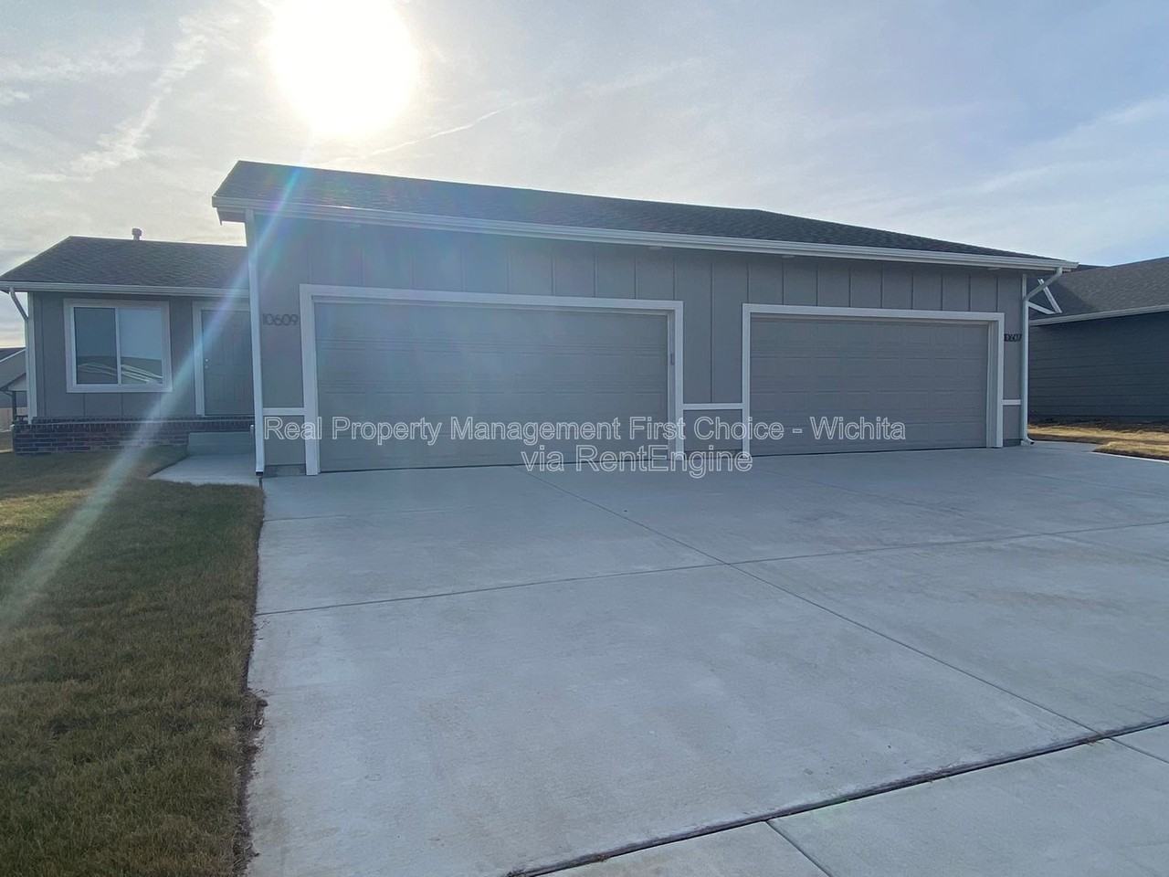 10607 E Kinkaid Ave - Photo 5 of 40